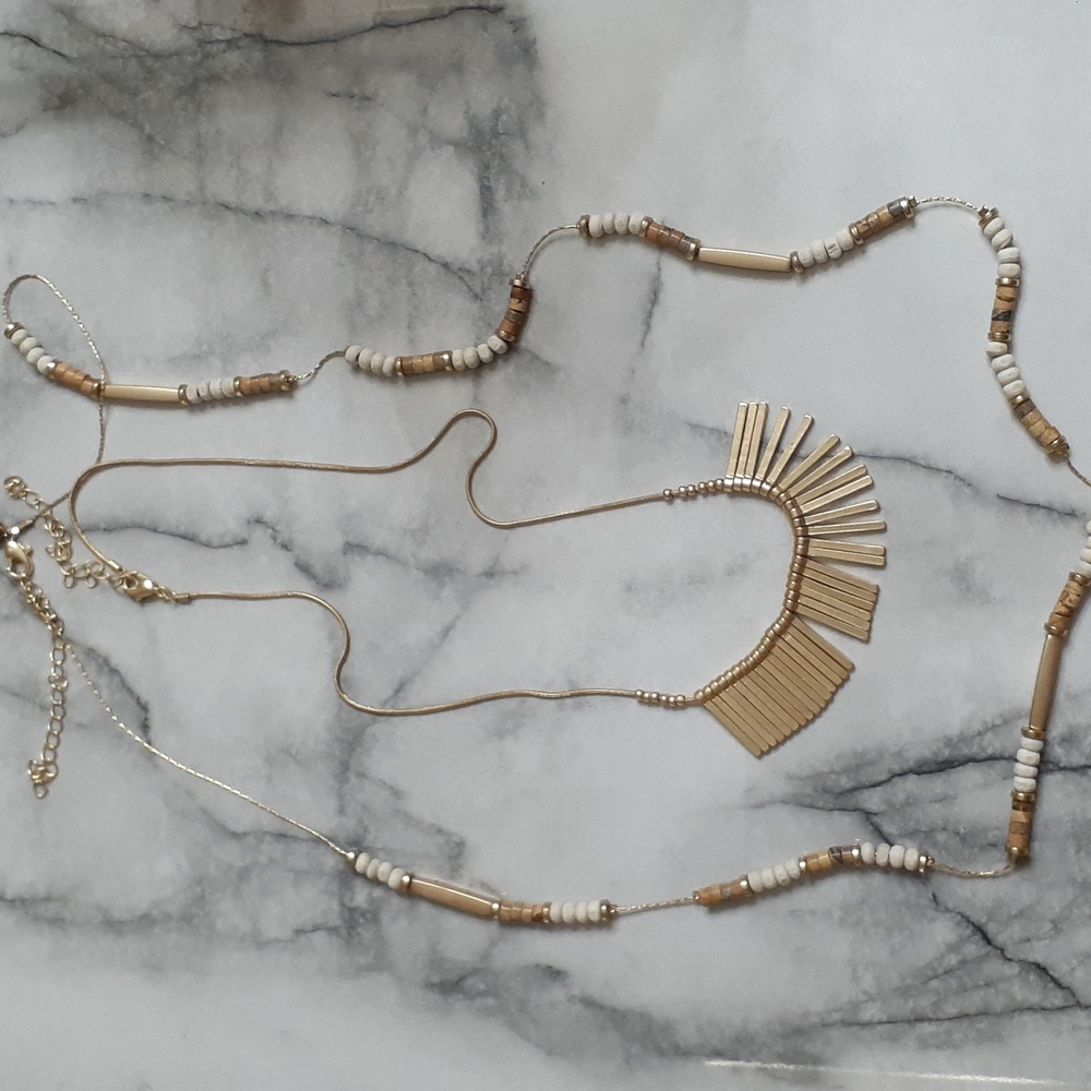 CHICO'S 2 in 1 Goldtone & Wooden Bead Necklace Set - Neutral Colors! NWOT - Picture 10 of 11